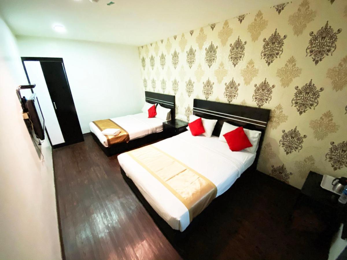 Bluebell Hotel Skudai Ngoại thất bức ảnh