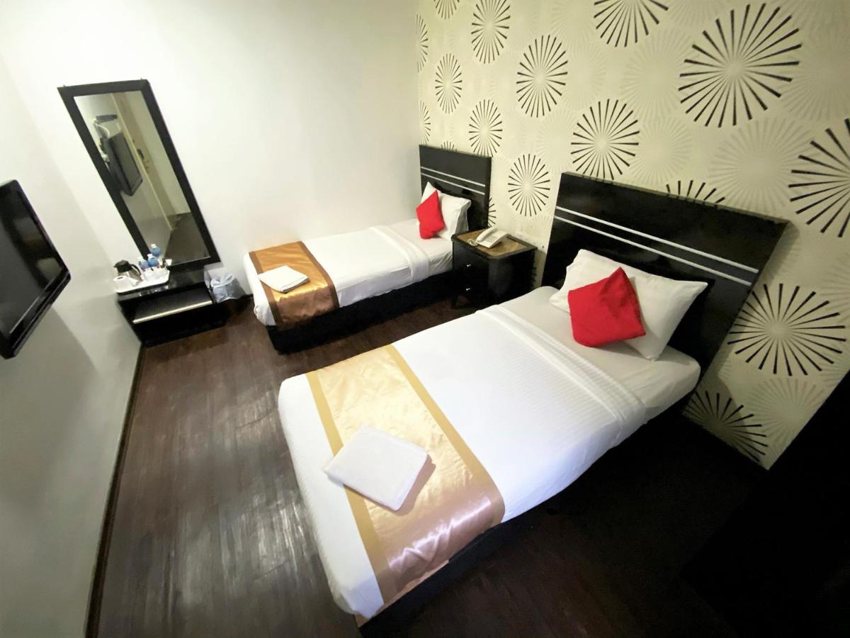 Bluebell Hotel Skudai Ngoại thất bức ảnh